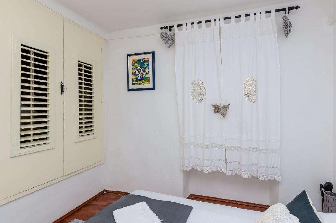 Old Town Budget Apartment Dubrovnik Exterior foto