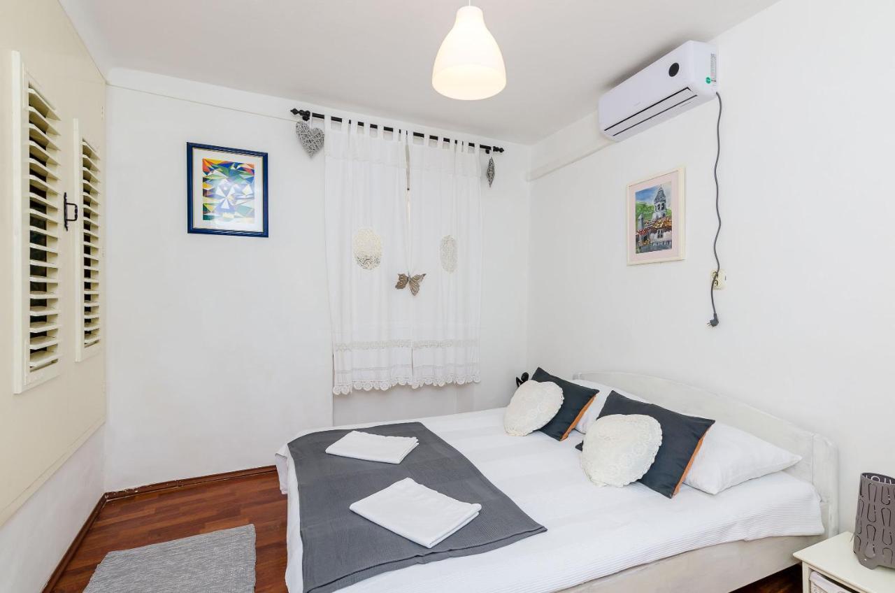 Old Town Budget Apartment Dubrovnik Exterior foto