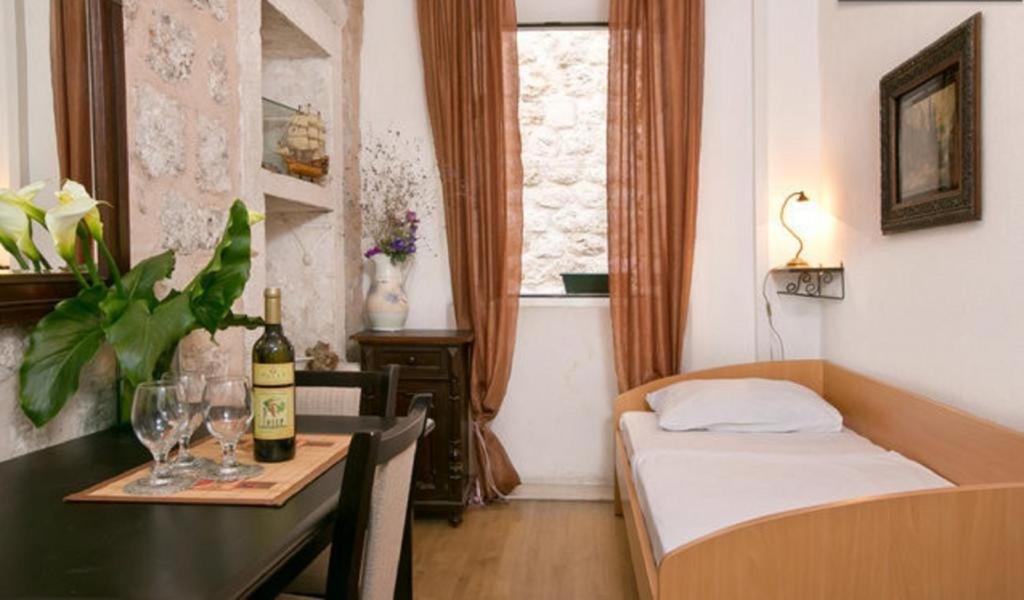 Old Town Budget Apartment Dubrovnik Exterior foto